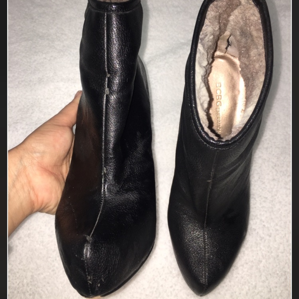 BCBG booties - Picture 2 of 3